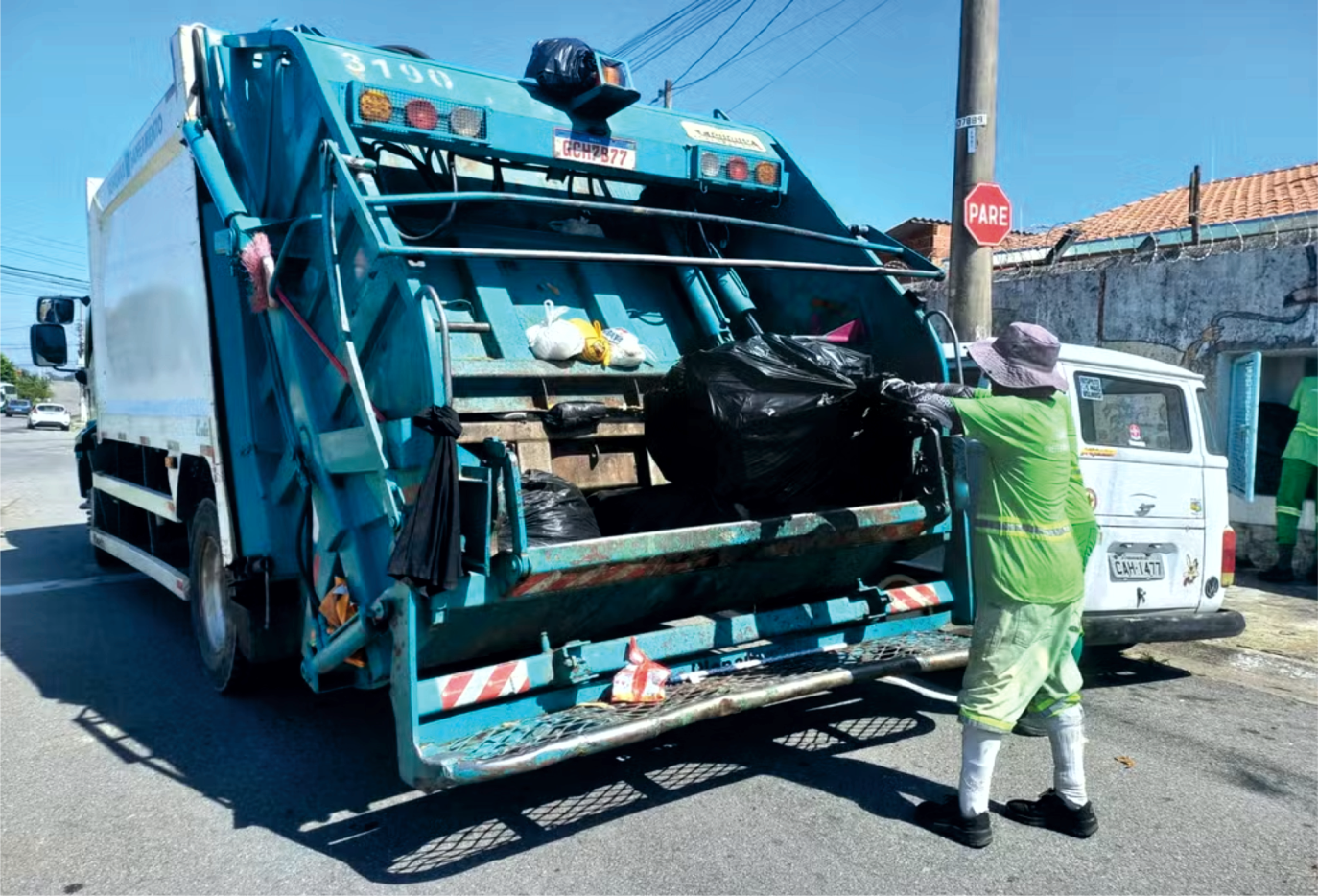 Vereadores de Pindamonhangaba aprovam Projeto que cria ‘Taxa do Lixo’